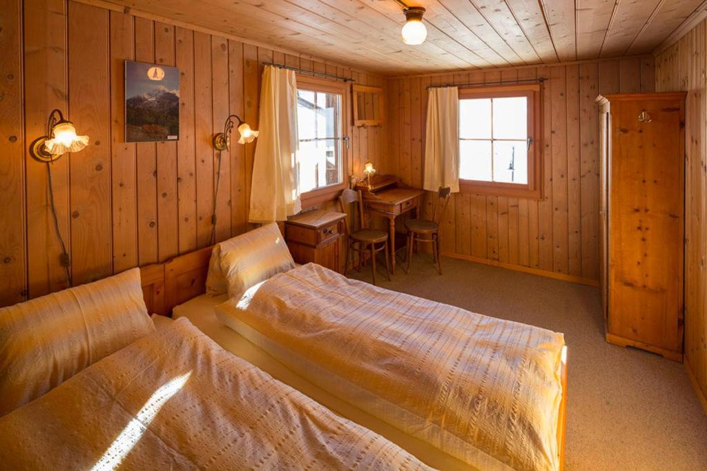 Gasthaus Alpenrose Juf Hotel Екстериор снимка
